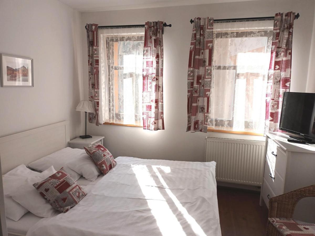 Hotel Strelnice Teplice nad Metují Екстериор снимка