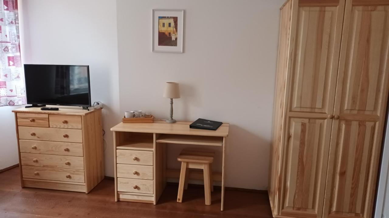 Hotel Strelnice Teplice nad Metují Екстериор снимка