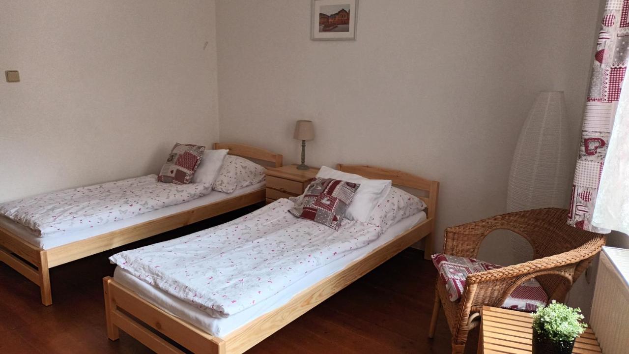 Hotel Strelnice Teplice nad Metují Екстериор снимка