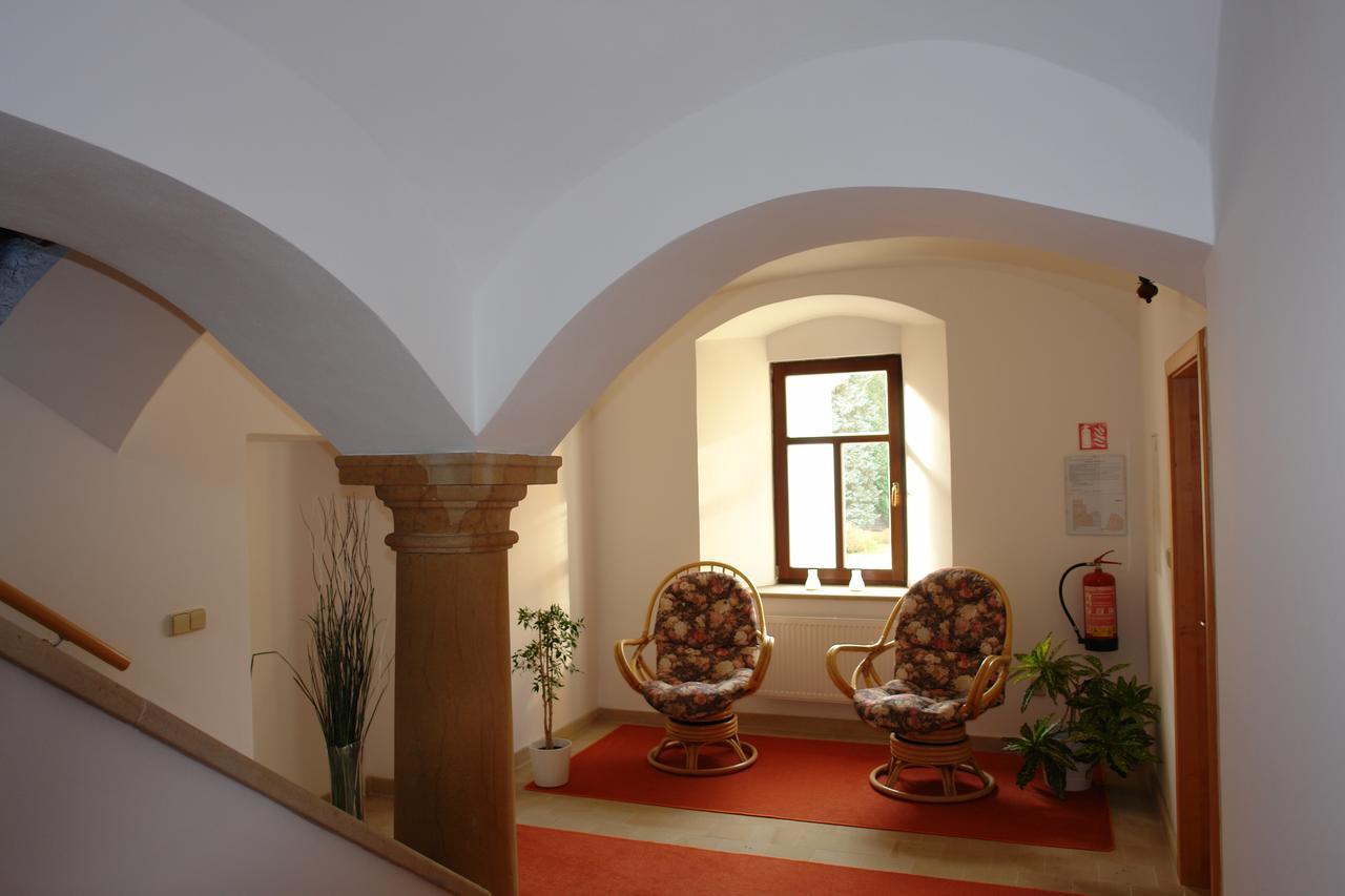Hotel Strelnice Teplice nad Metují Екстериор снимка